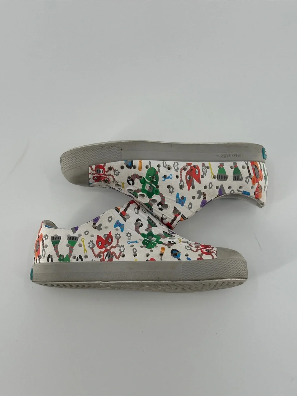 Native slip kids